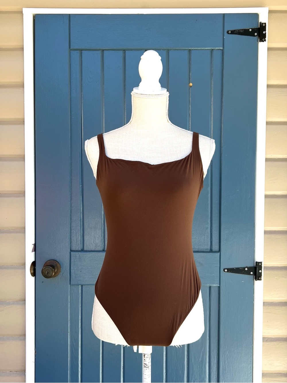 SKIMS Fits Everybody Square
Neck Bodysuit One-Piece Swimsuit Women’s XL